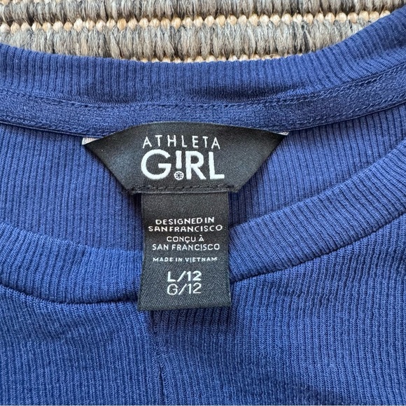 Athleta  Girl’s Blue Twist Front Top - Picture 2 of 3
